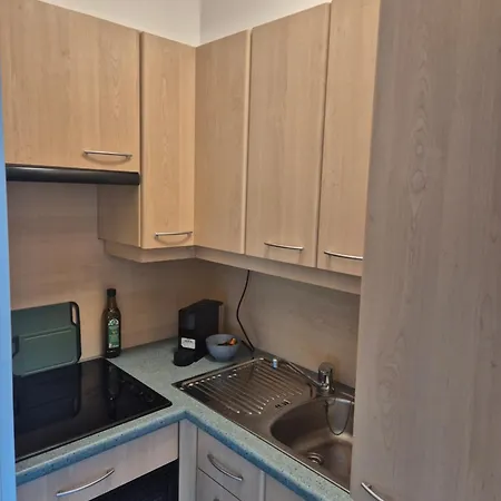 Gezellig 1-slaapkamer Vlak Bij & Casino